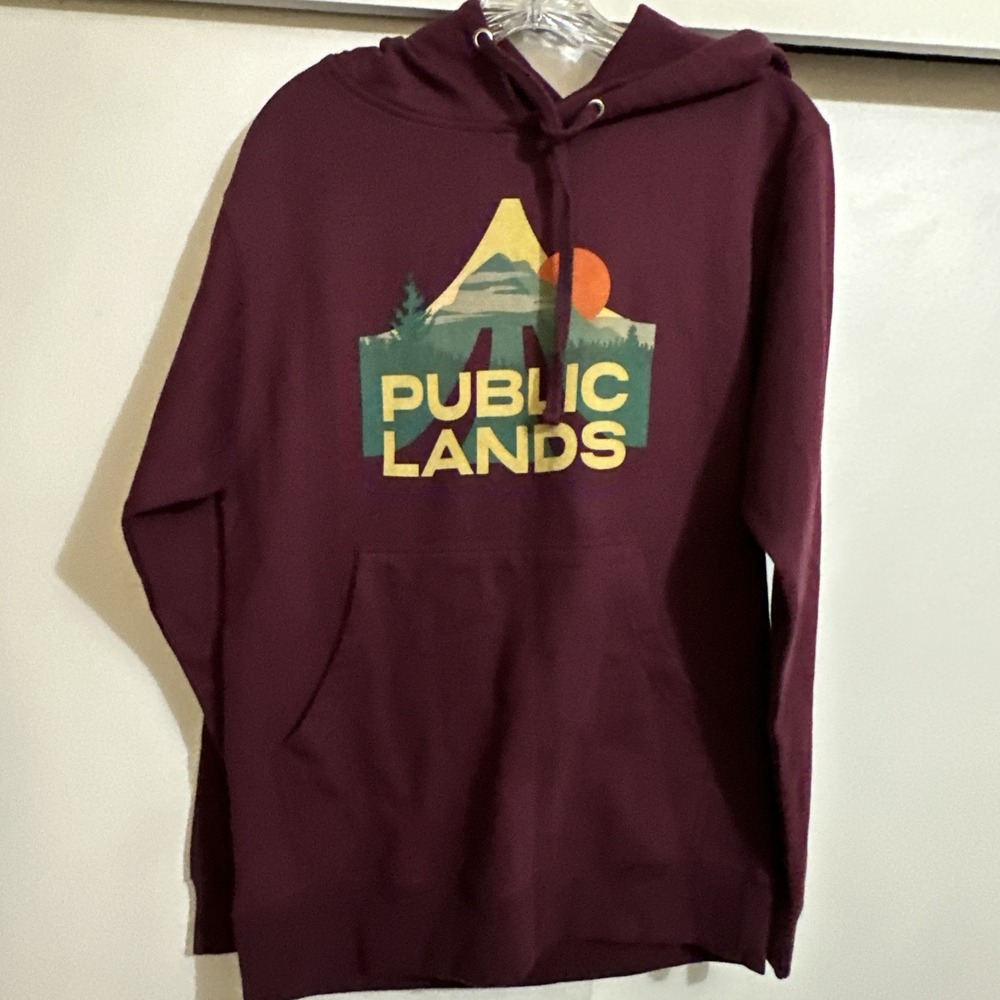 Public Lands NWT Mountain Scape Maroon Hoodie Sweatshirt Sz XS Retail $66